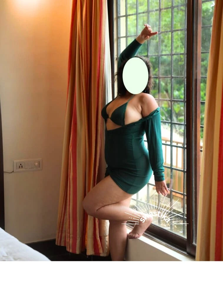 Swastika – Indian escort in Kolkata — 21 / 31