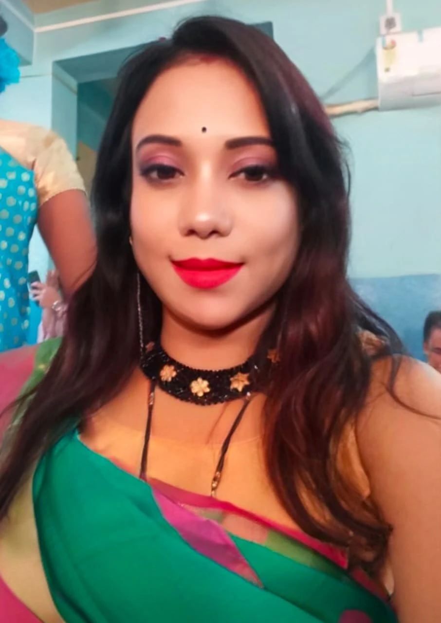 9'9'0'3'4'1'1'3'9'8 PIYALI Real Meet Cam – Indian escort in Kolkata — 10 / 12