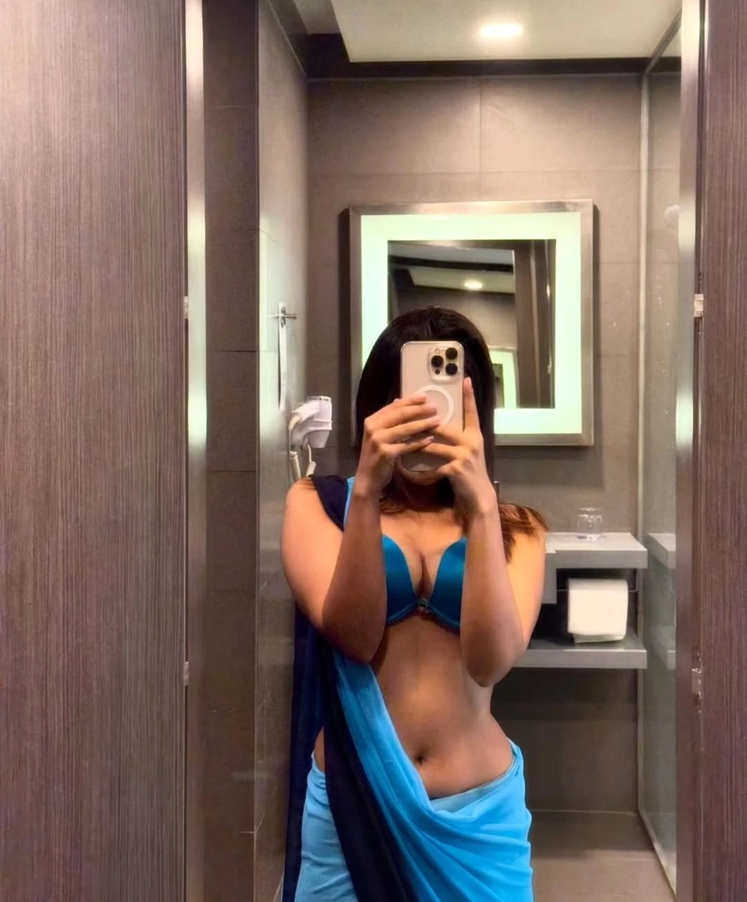 Independent Escort Cam Show/real Meet – Indian escort in Noida, Escort, Noida