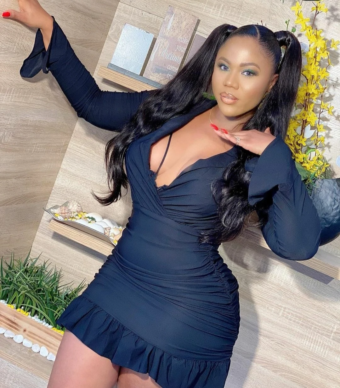 Ava – Cape Verdean escort in Beirut — 2 / 5