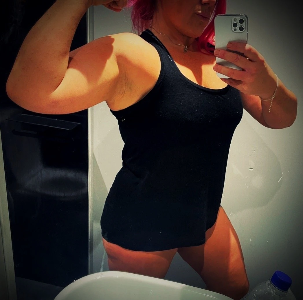 Mistress Kamila 🇬🇧 – British dominatrix in Dublin — 12 / 17