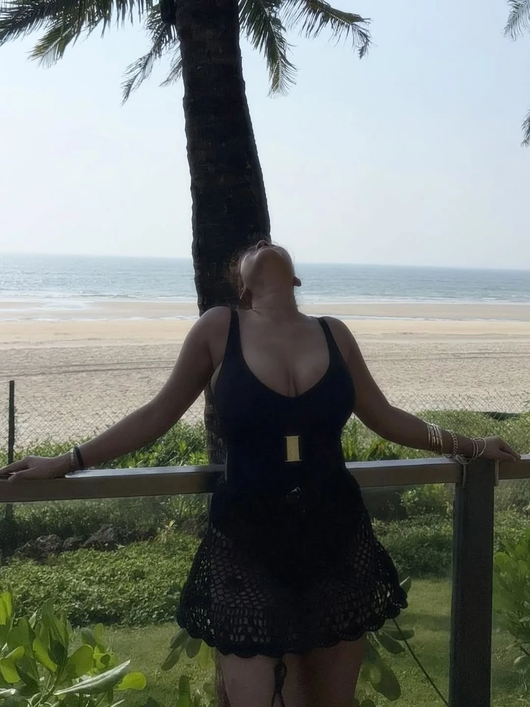 Anushka – Indian escort in Surat — 3 / 5