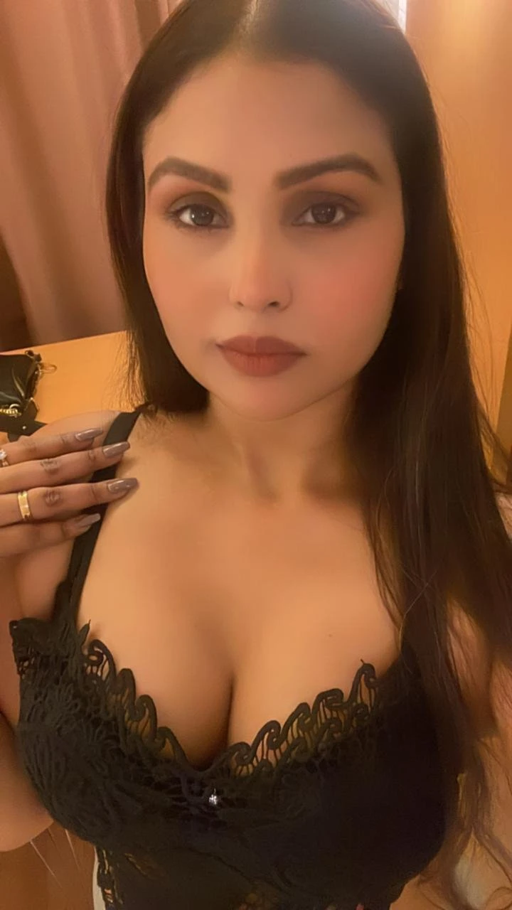 Raghini Escorts Hyderabad – Indian escort in Hyderabad — 8 / 13