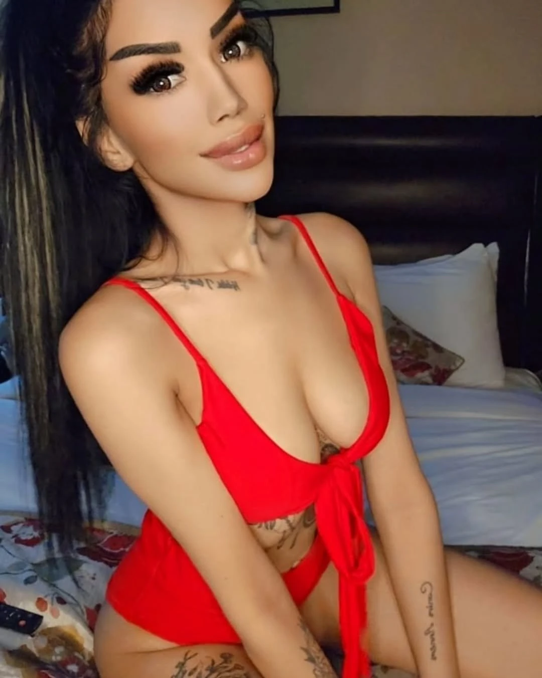 Payal Kapoor – Indian escort in Mumbai — 3 / 7