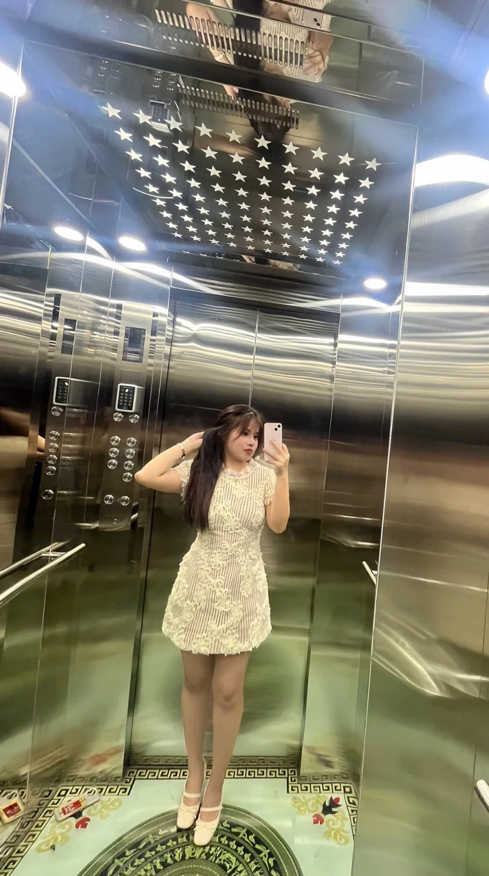 Ngoctrinh – Vietnamese escort in Hanoi — 2 / 7
