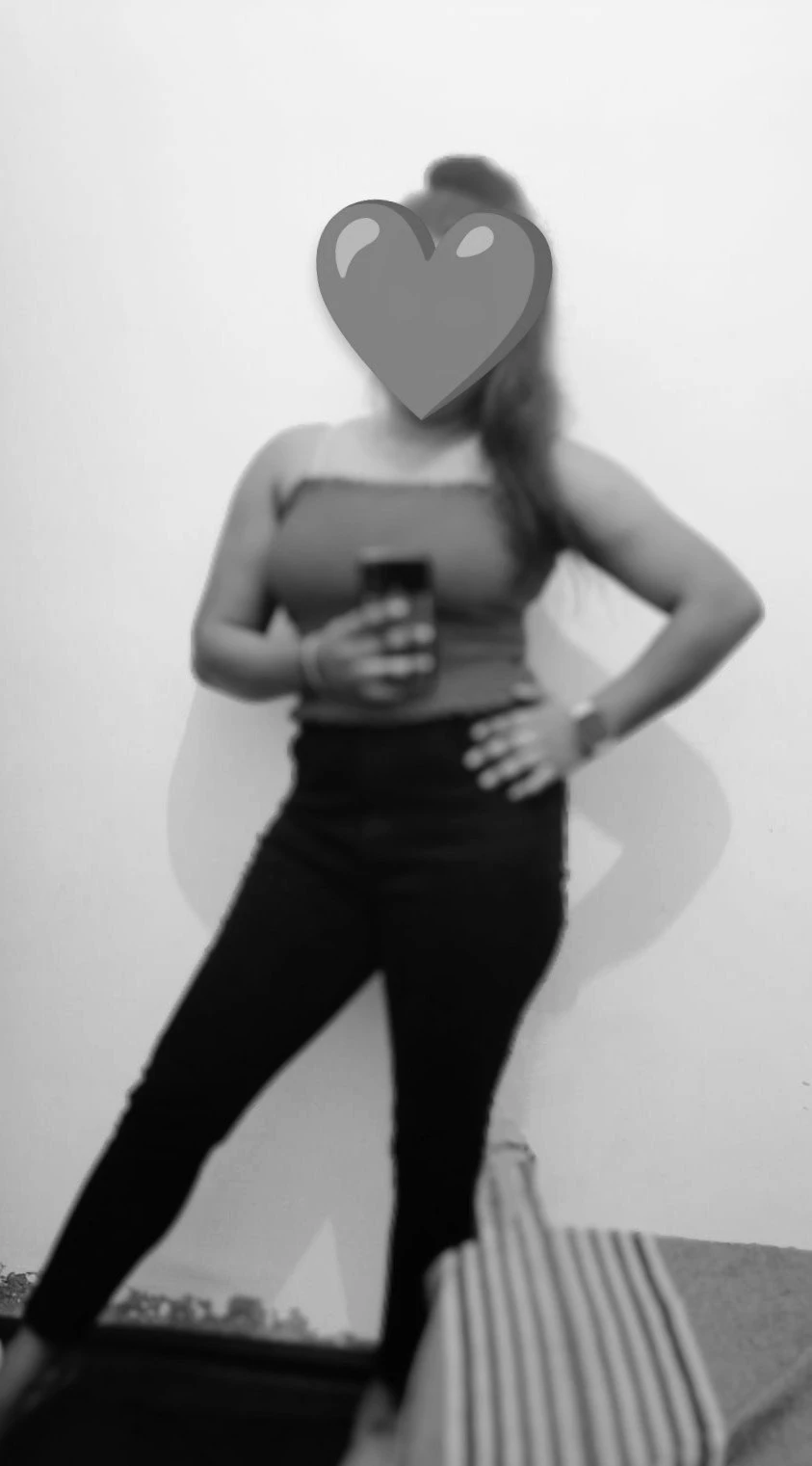 Netushi Fernando – Sri Lankan escort in Colombo — 2 / 4