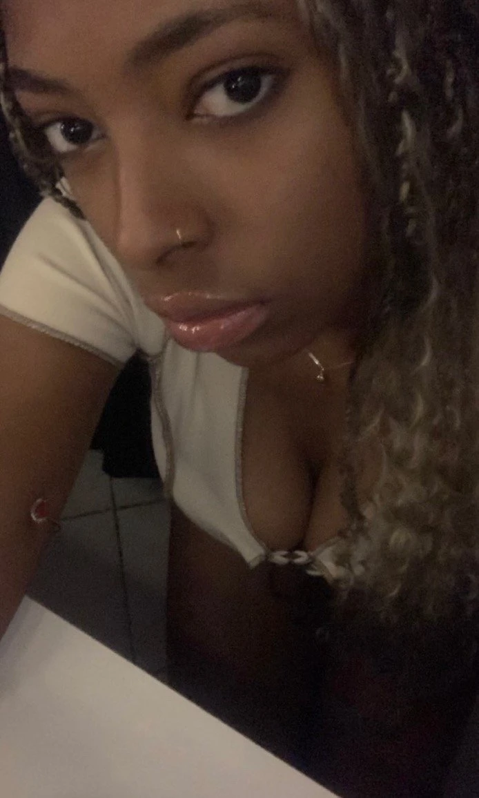 Sheath – escort in Maldives — 1 / 5