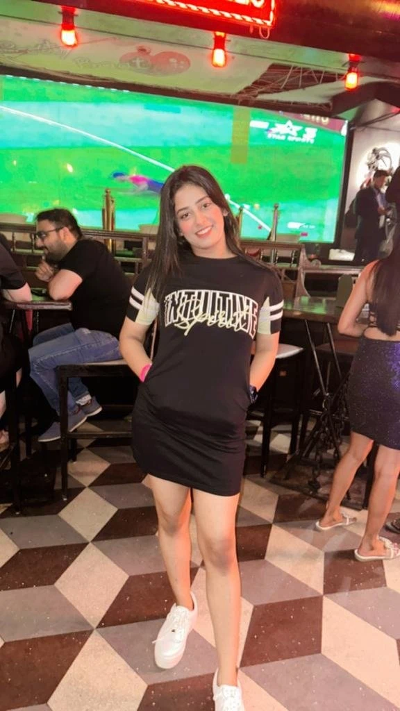 Call Jyoti Vip Model cash payment in hyd – Indian escort in Hyderabad — 2 / 6