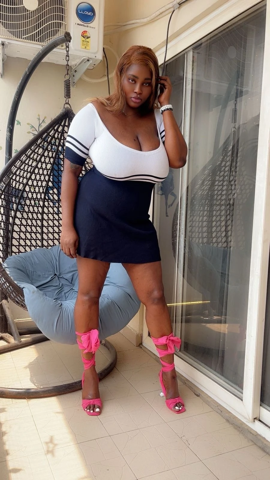 African Berry +91//923308//8294 – escort in Noida — 16 / 18