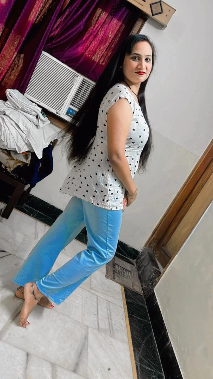 Preeti Sharma – Indian escort in Jaipur — 2 / 3