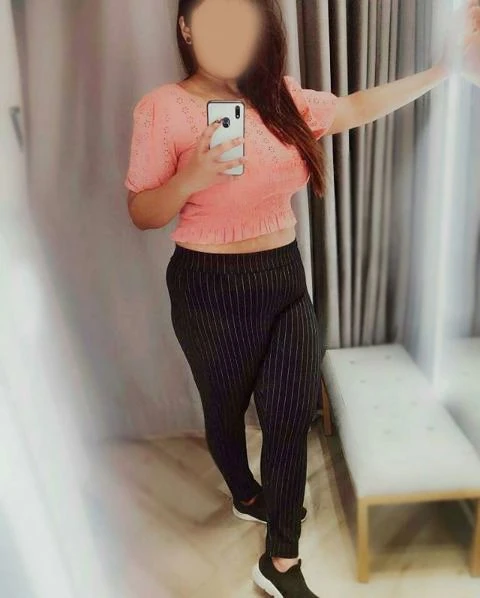 Roma – Indian escort in New Delhi — 3 / 4