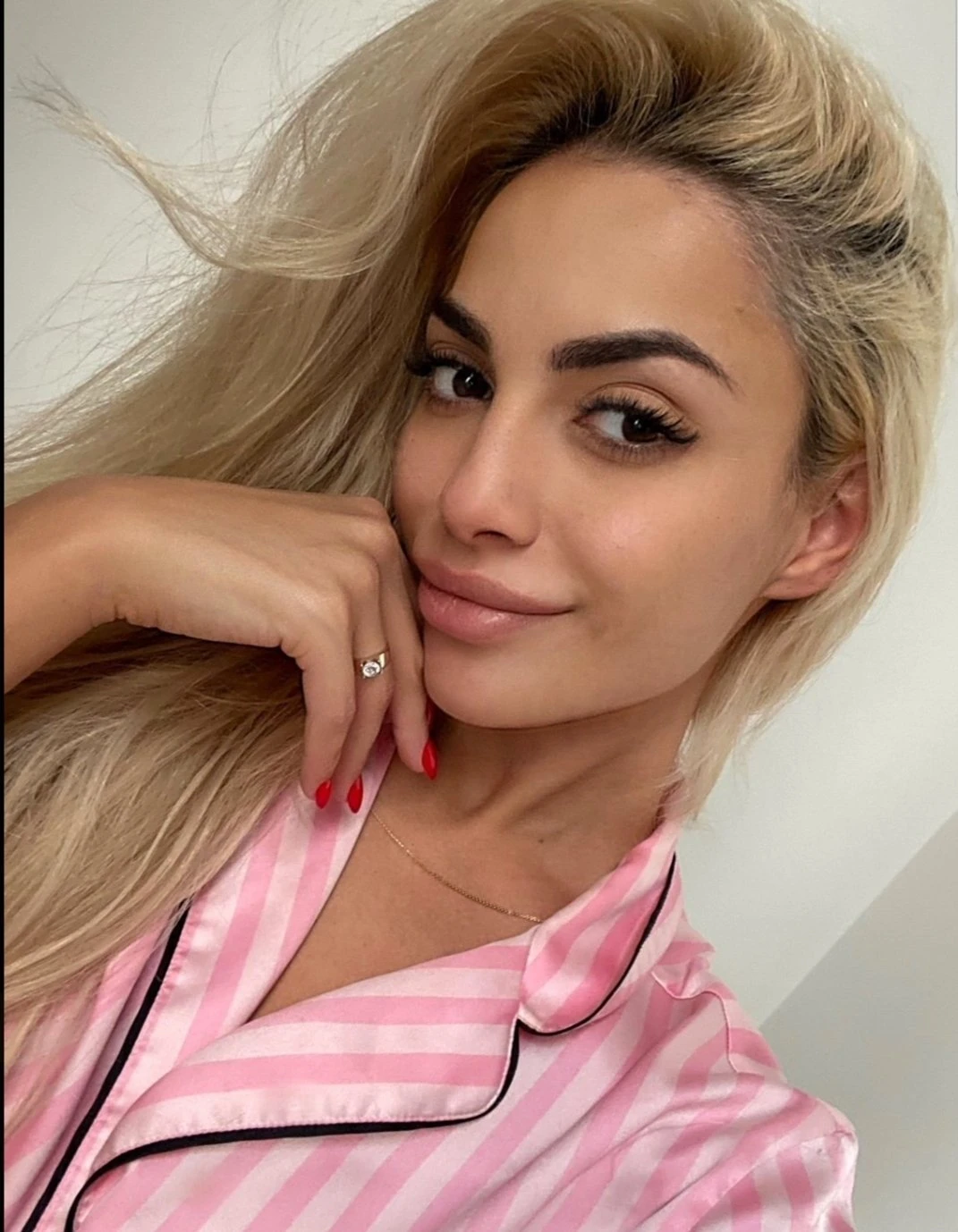 Julyjily – French escort in Stockholm, Escort, Stockholm