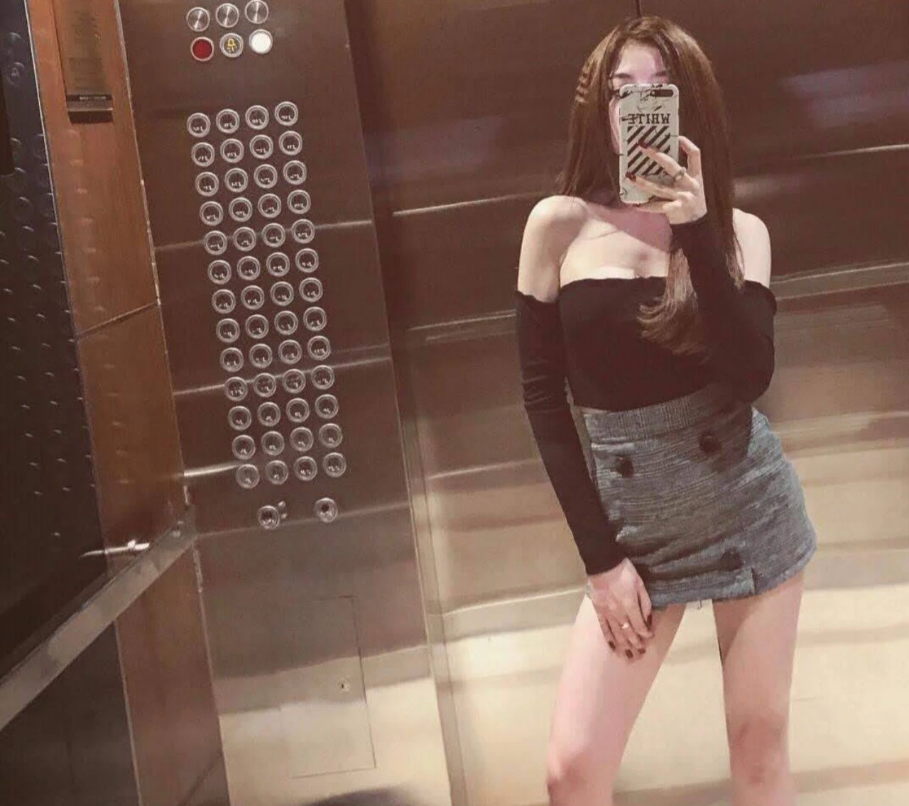 Cherry – Vietnamese escort in Hanoi — 3 / 4