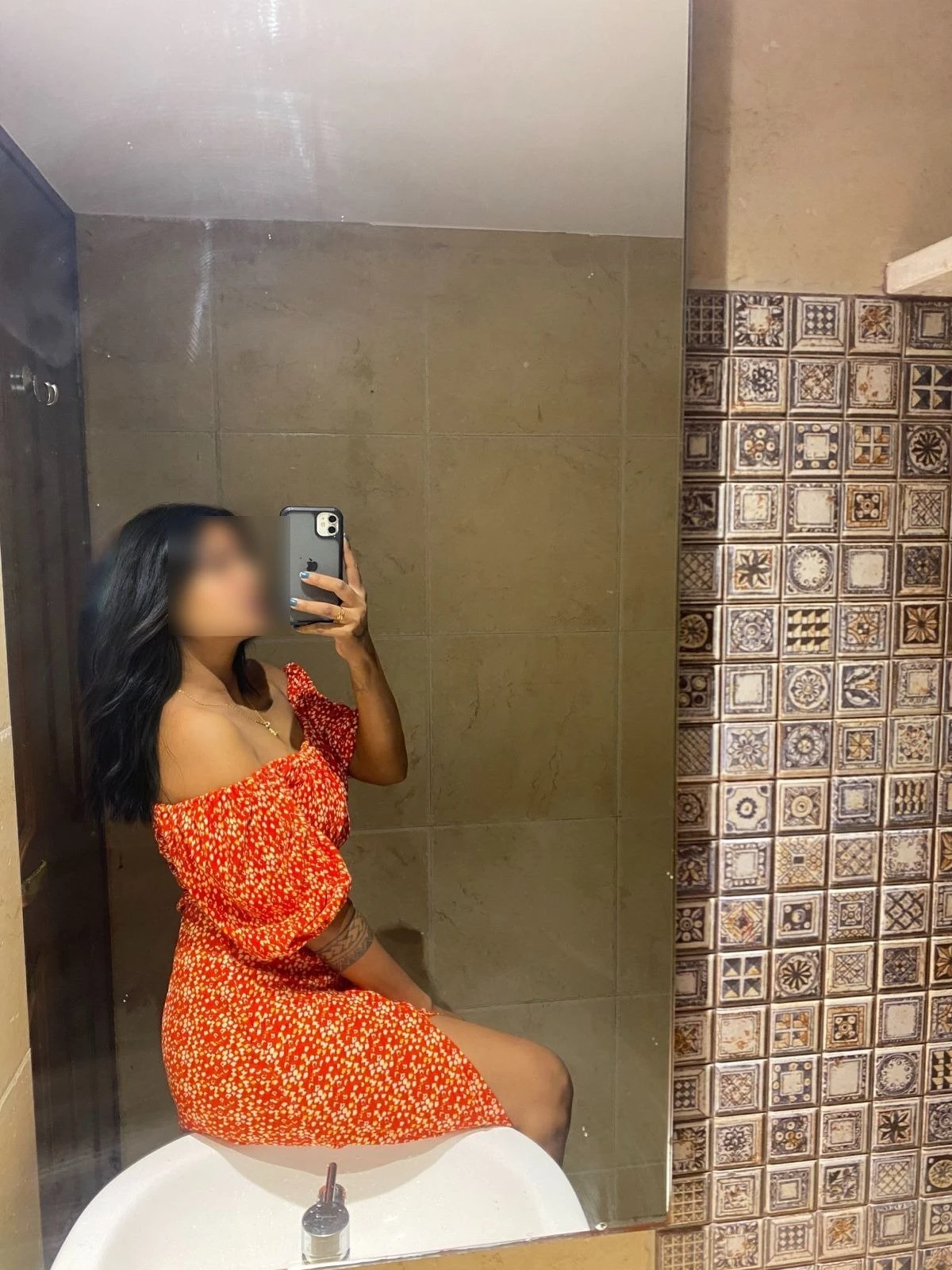 Paradiseon Spa = Female to Male Nuru Spa – Indian escort in Hyderabad — 9 / 13