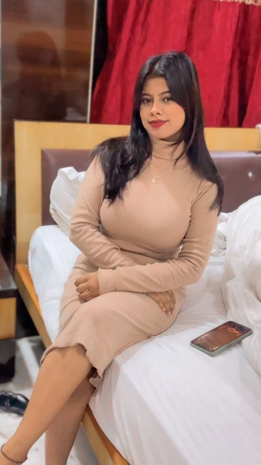 TWINKLE INDEPENDENT 🟢 – Indian escort in Kolkata — 4 / 5