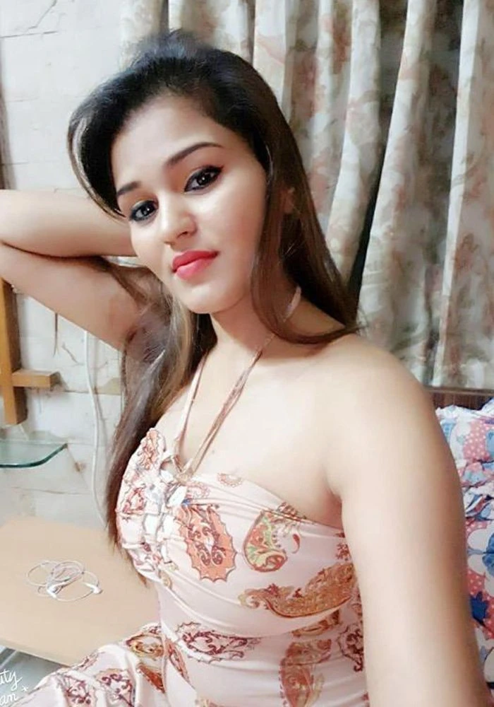 Ashvi – Indian escort in Hyderabad — 7 / 8
