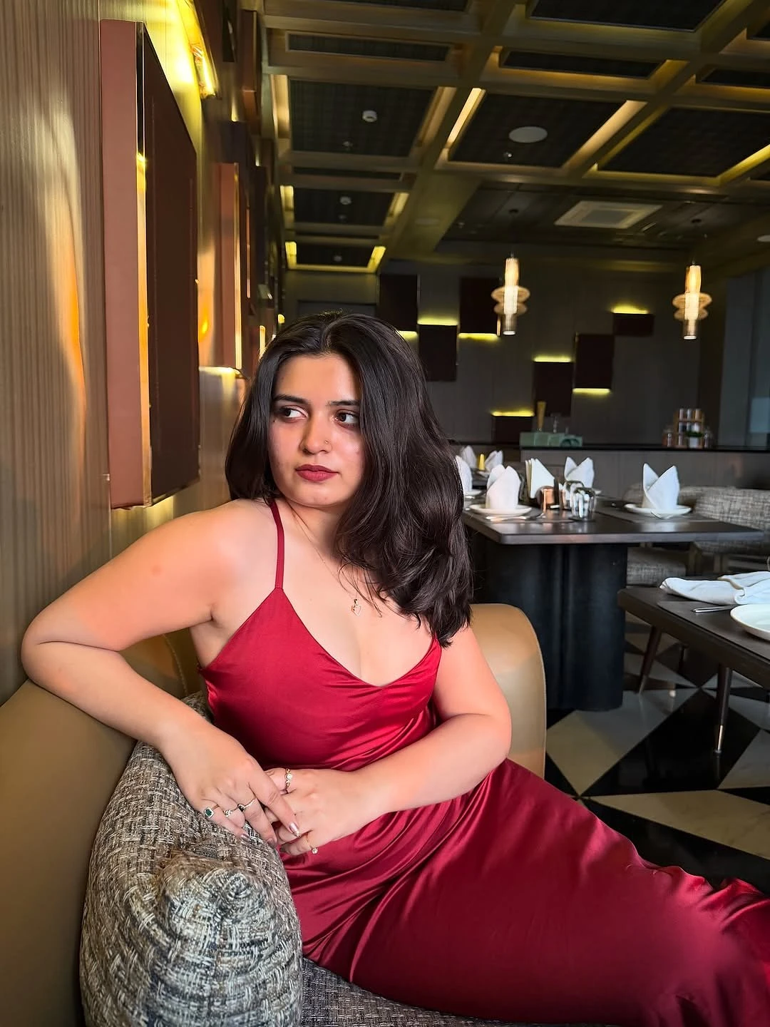 Amisha – Indian escort in Shimla — 2 / 4