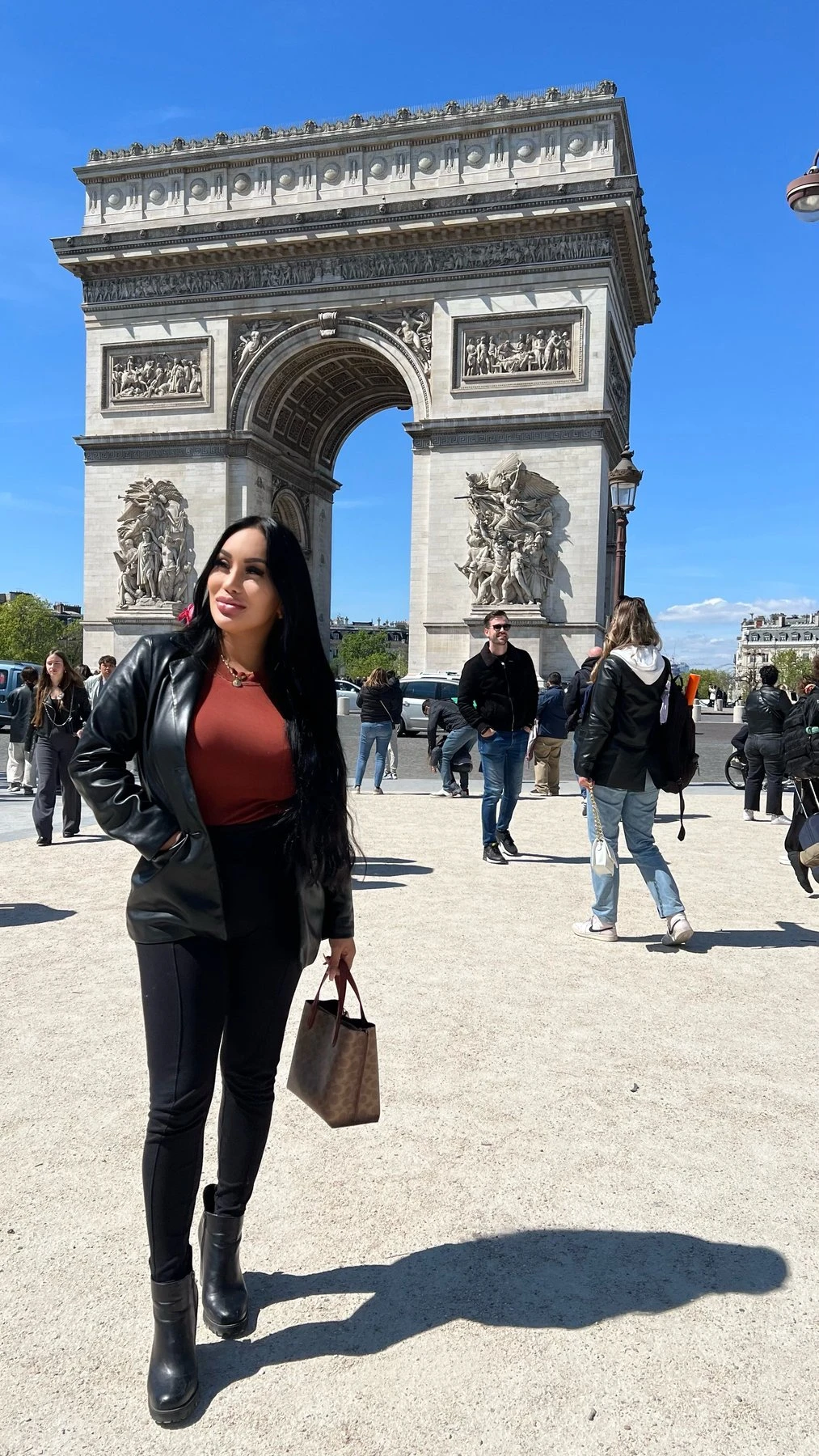 JUST ARRIVE HERE FOR LIMITED DAYS – Armenian escort in Colombo — 28 / 31