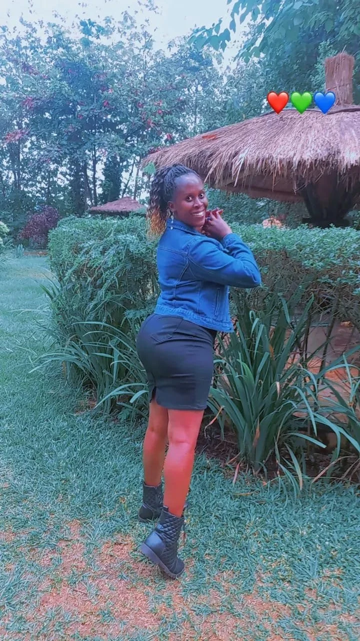 Zaribaby – Kenyan escort in Kathmandu — 3 / 4