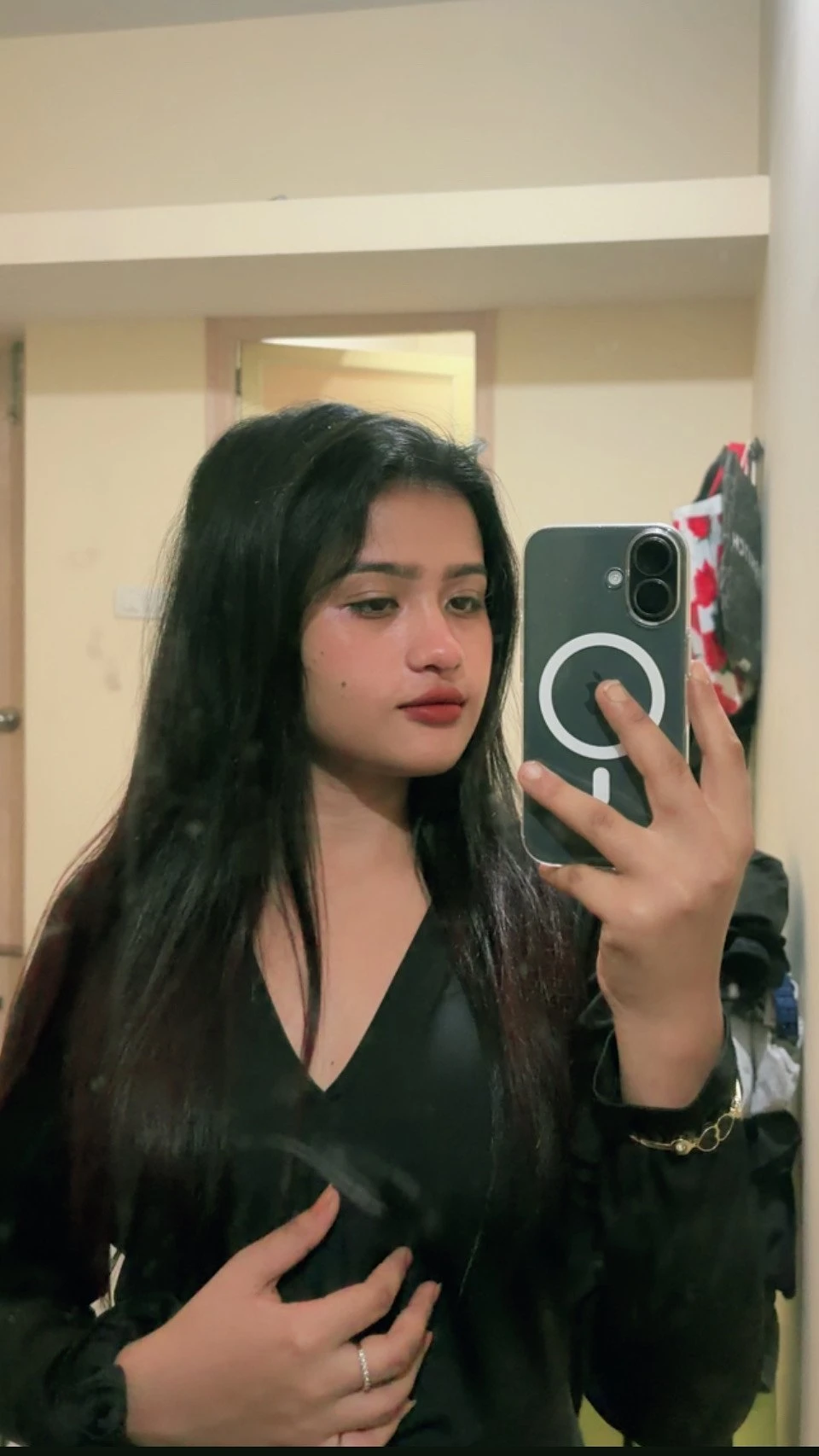 Rohini in Bangalore – Indian escort in Bangalore — 3 / 7