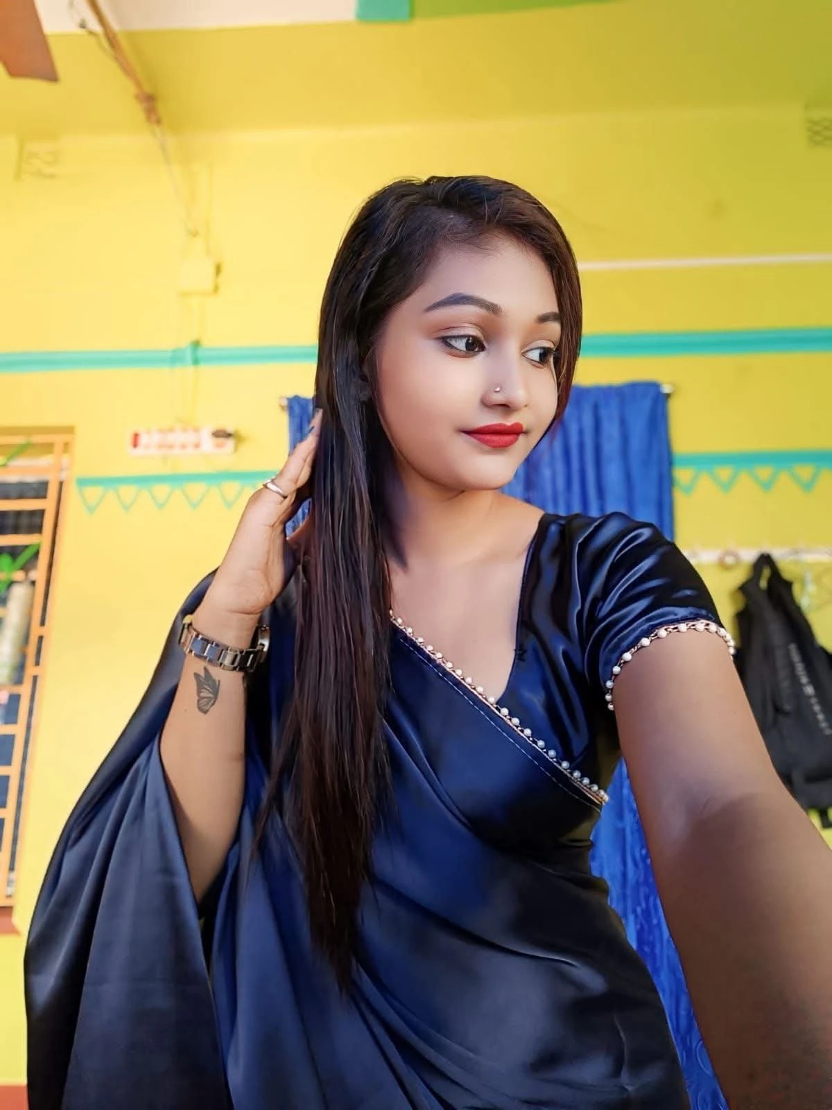 Kajal Agarwal – masseuse in Patna — 1 / 2