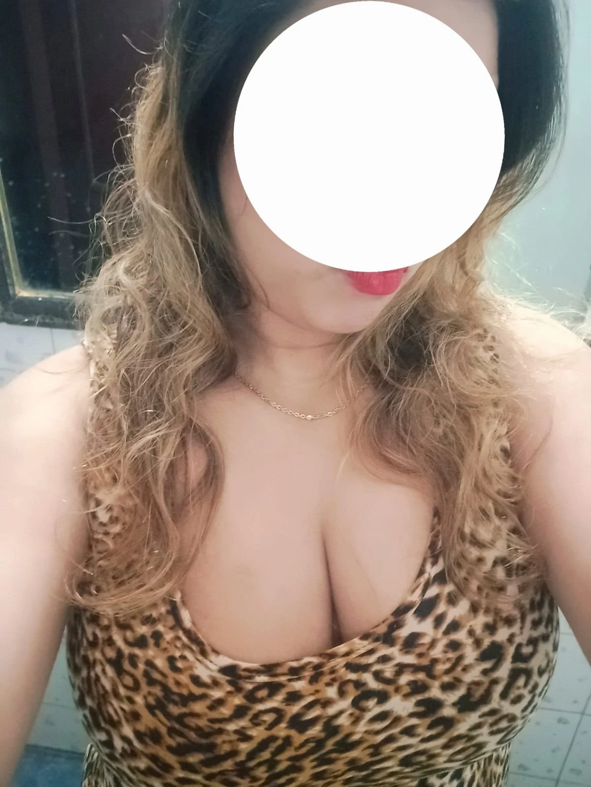 M/s Aahana Camshow Realmeet – Indian escort in New Delhi — 2 / 5