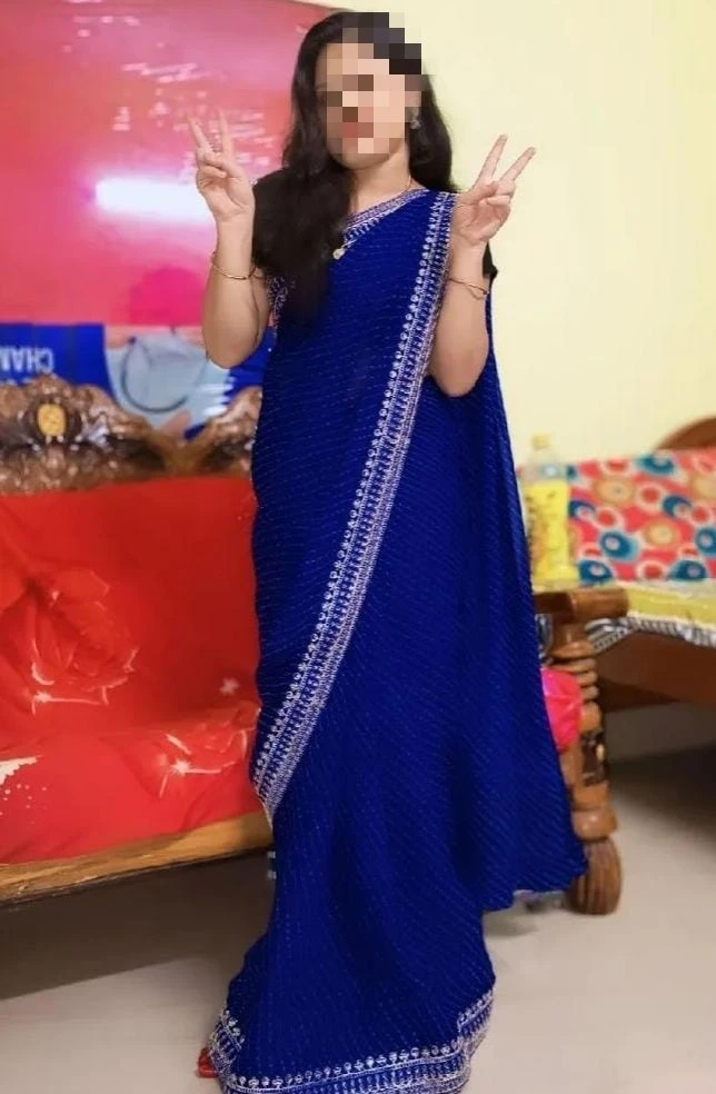 ꧁༒Disha here for Real meet & Cam show༒꧂ – Indian escort in Mumbai — 4 / 5