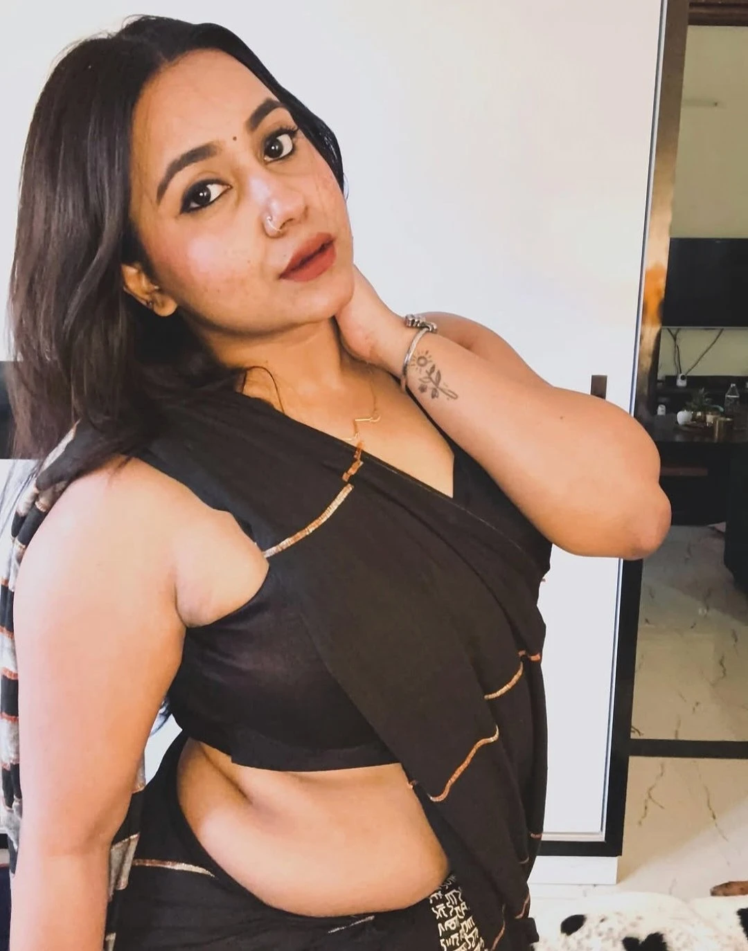 Sumiie – Indian escort in Indore, Escort, Indore