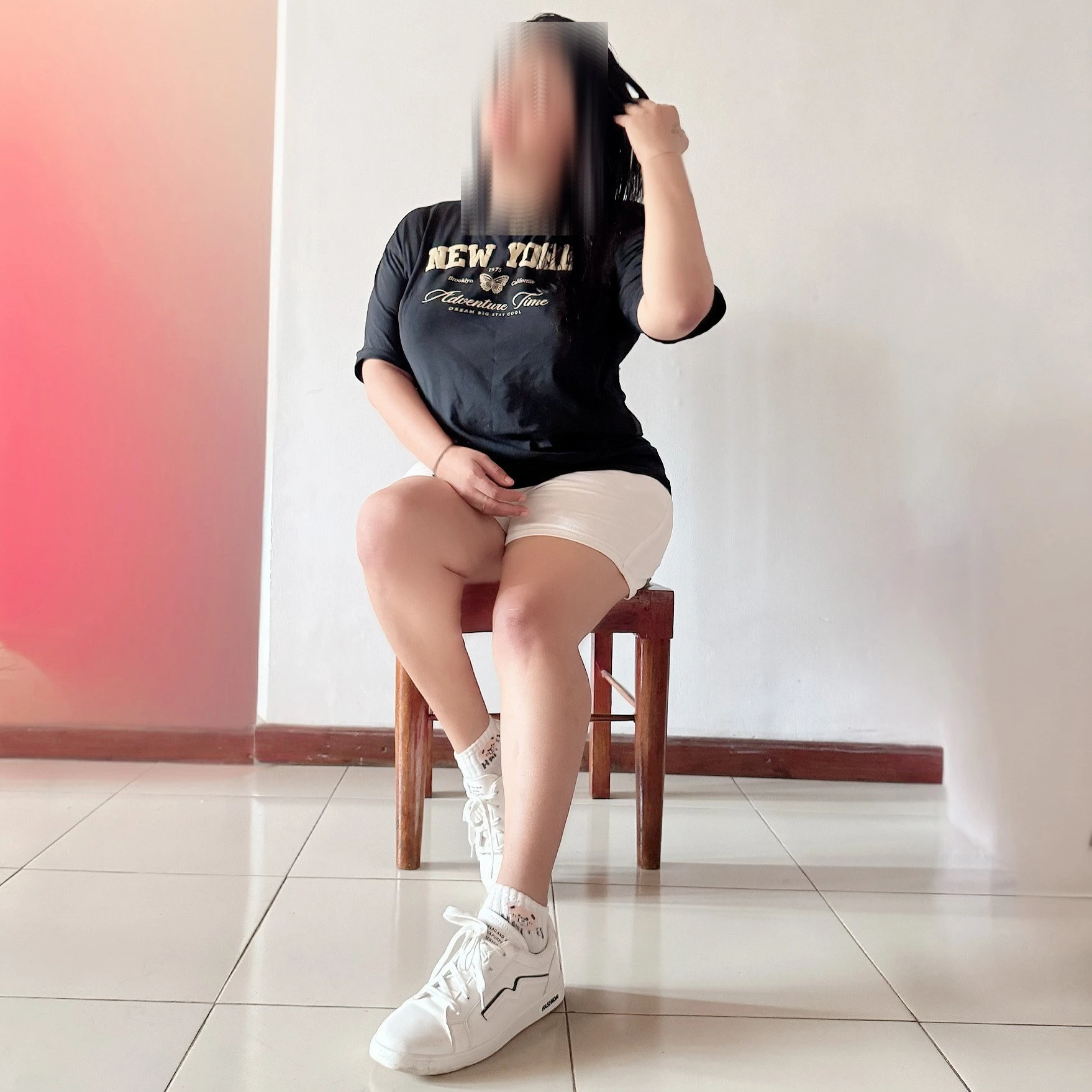Sexy Curvy White Doll for GFE – Sri Lankan escort in Colombo — 2 / 4