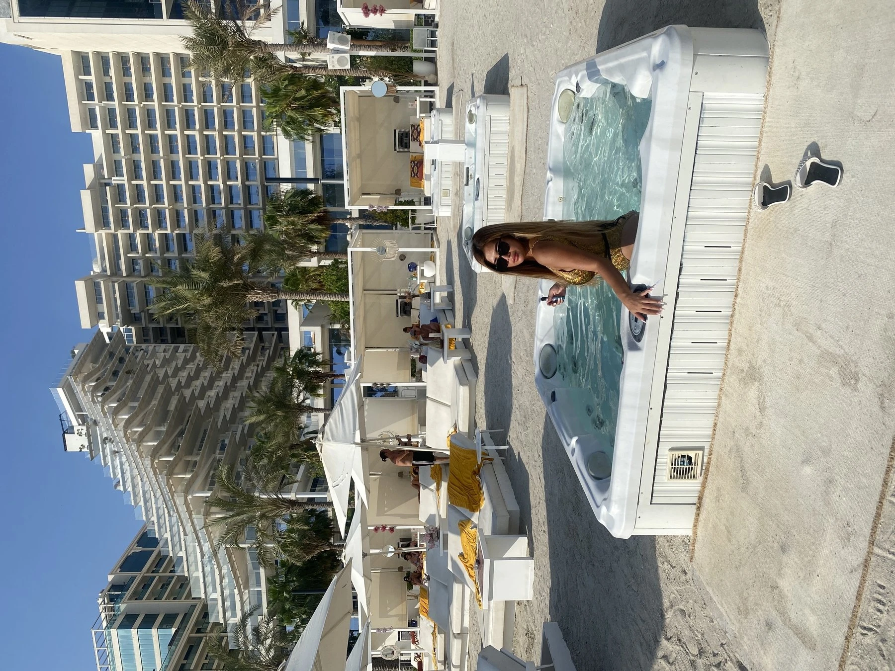 Manila – Filipino escort in Hong Kong — 9 / 25