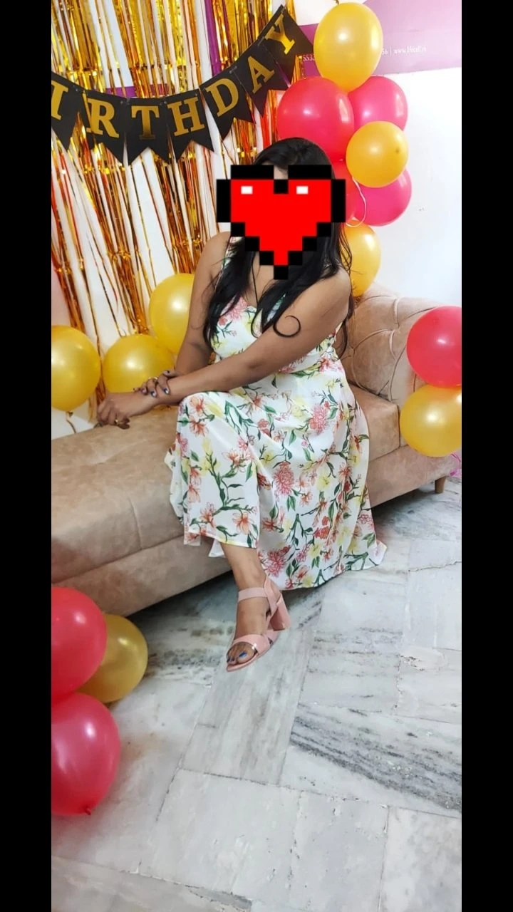 Divyanka Single Mother – Indian escort in Jaipur — 2 / 4