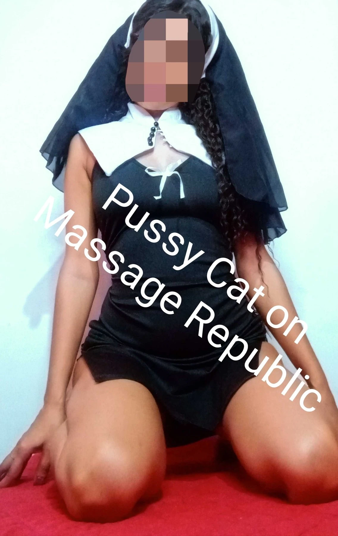 Pussy Cat – Sri Lankan adult performer in Colombo — 8 / 31
