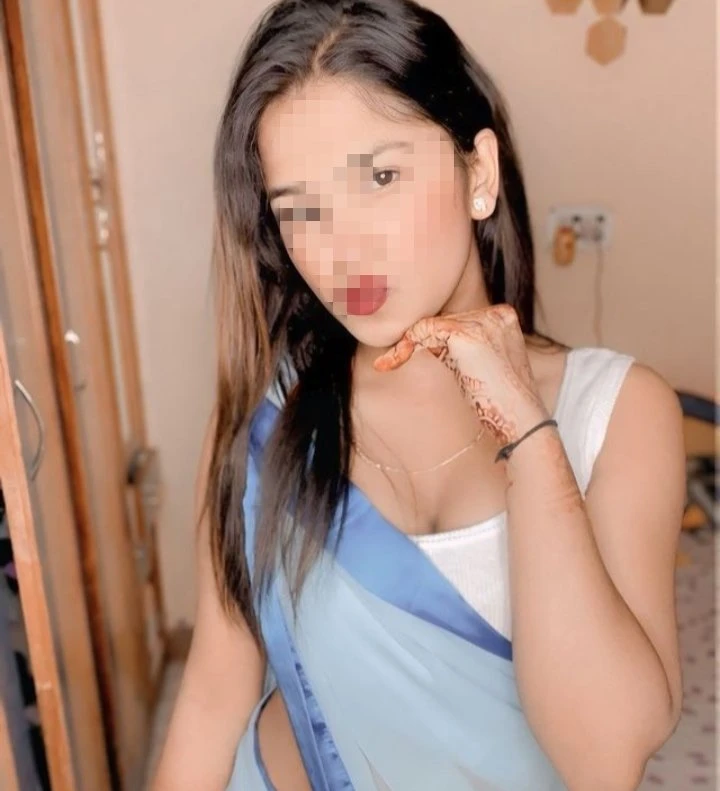 Monu – Indian escort in Kolkata — 3 / 4