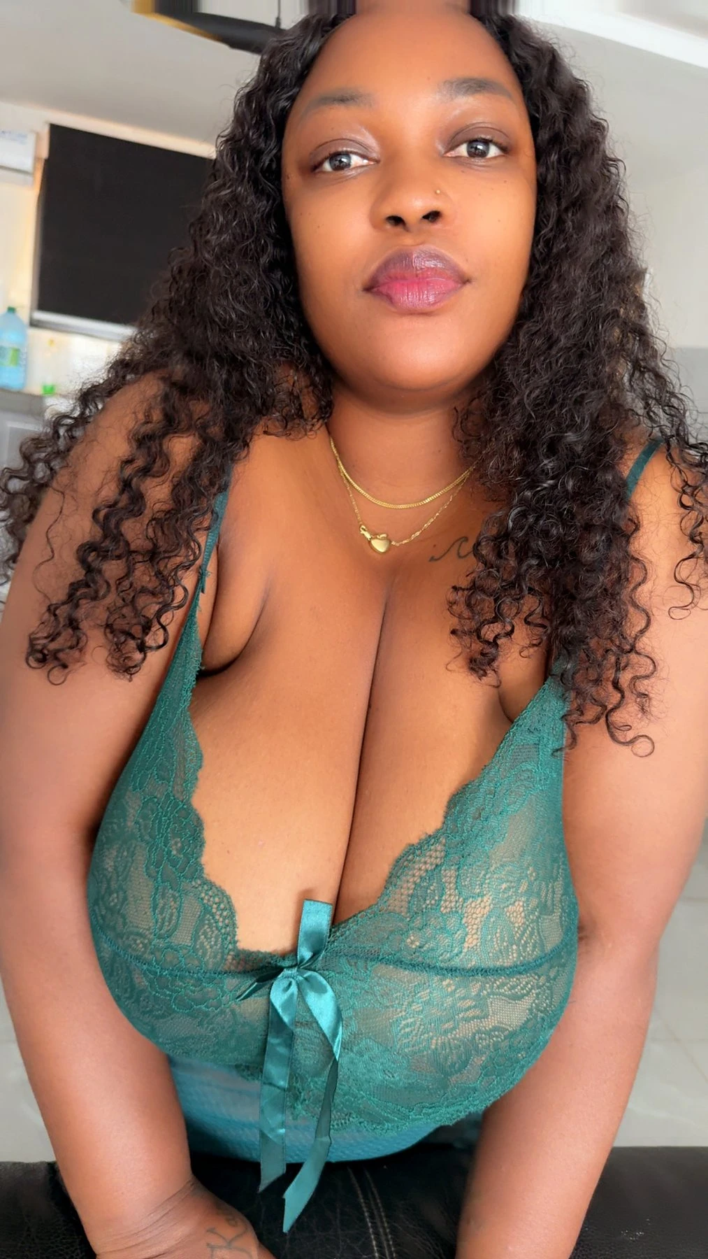 Pretty – Kenyan escort in Dakar — 3 / 5