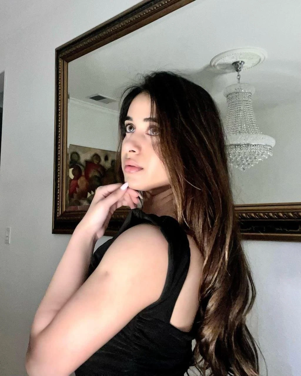 Vedika – Indian escort in Visakhapatnam — 2 / 3