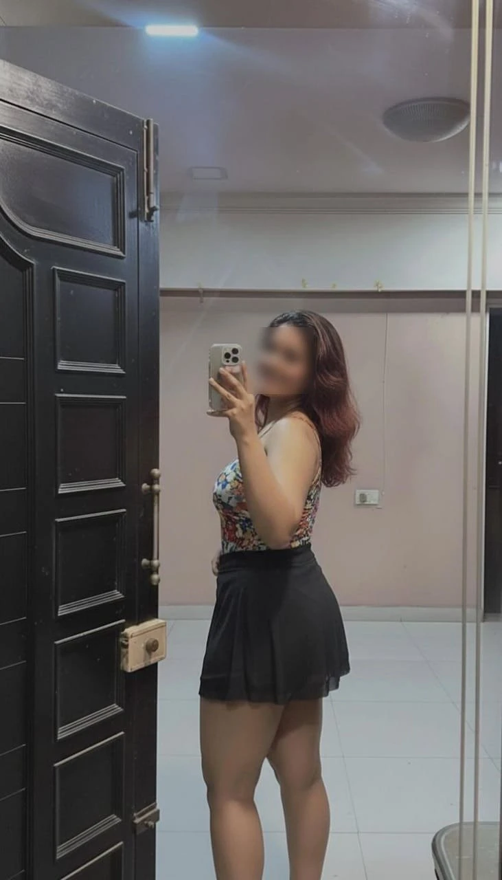 Sunitha (CAM & REAL MEET) FULL GENUINE🤍 – Indian escort in Hyderabad — 3 / 5