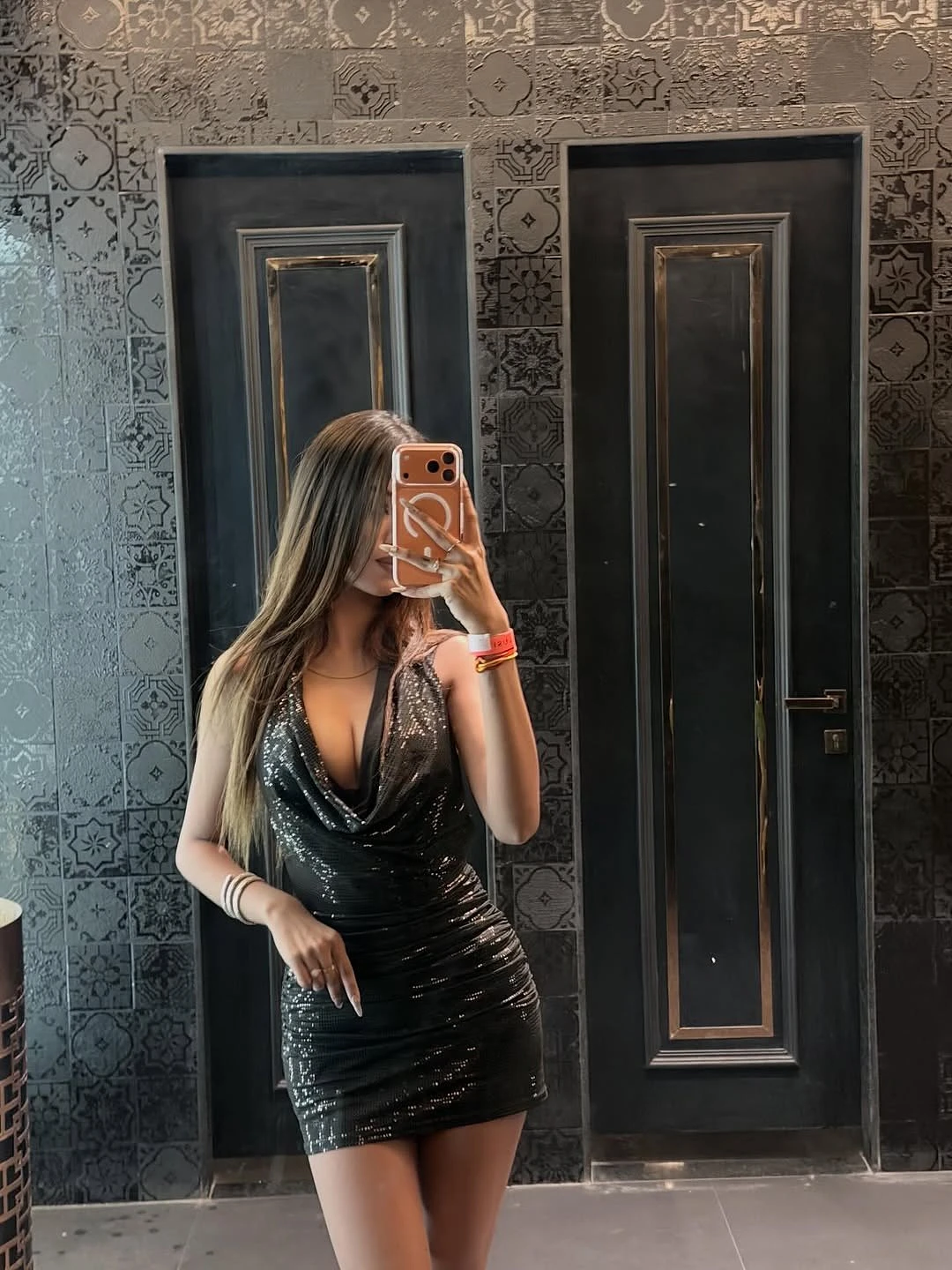 Shuruti – Indian escort in Nagpur — 4 / 5