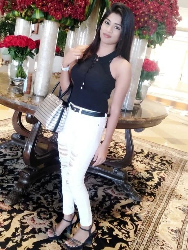 SWEET PASSION – Indian escort agency in Mumbai — 4 / 5