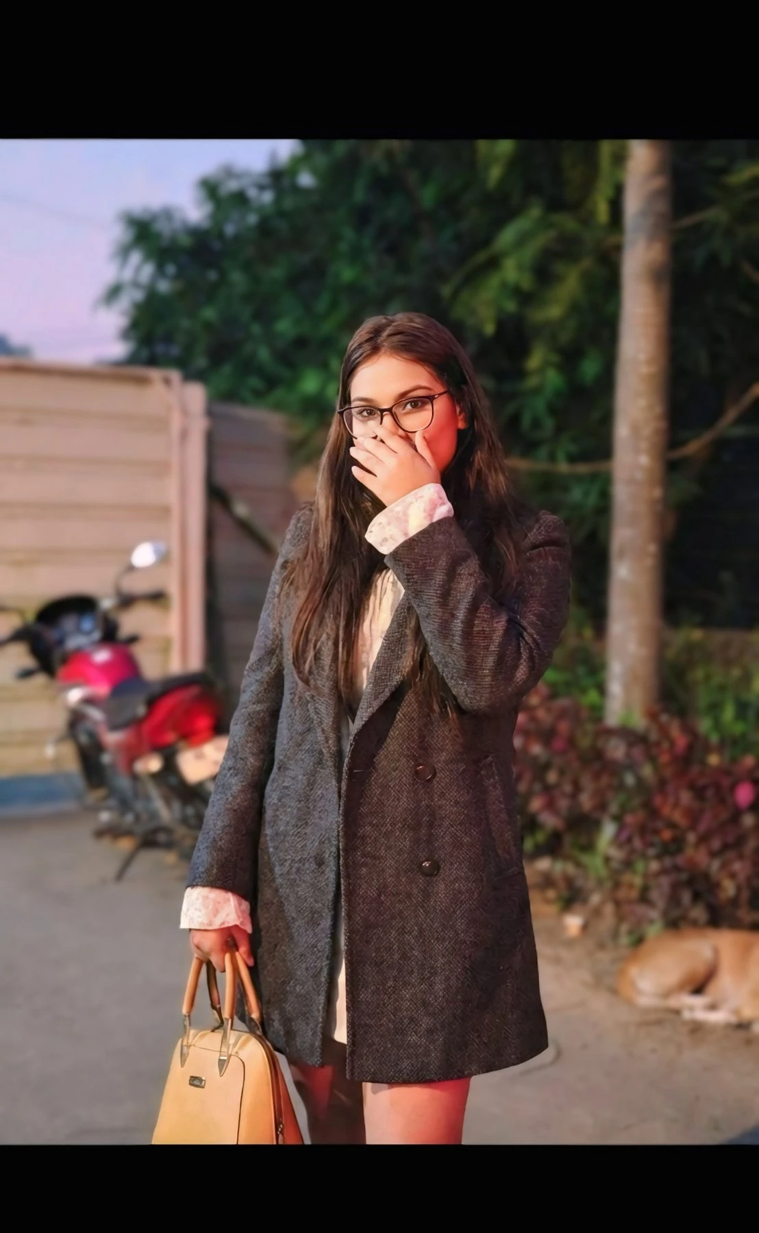 Alisha : Real Meet & CAM – Indian escort in Gurgaon — 4 / 8