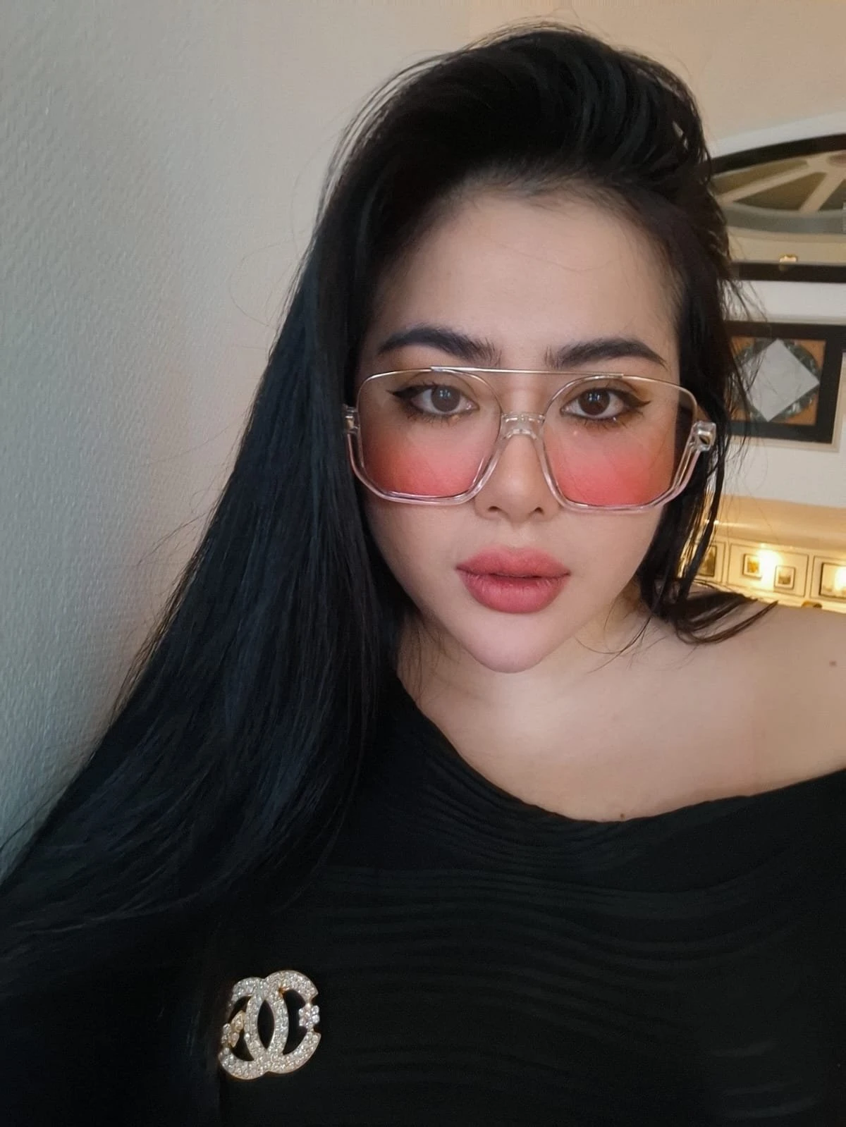 Lynlyn – Vietnamese escort in Ho Chi Minh City — 7 / 8
