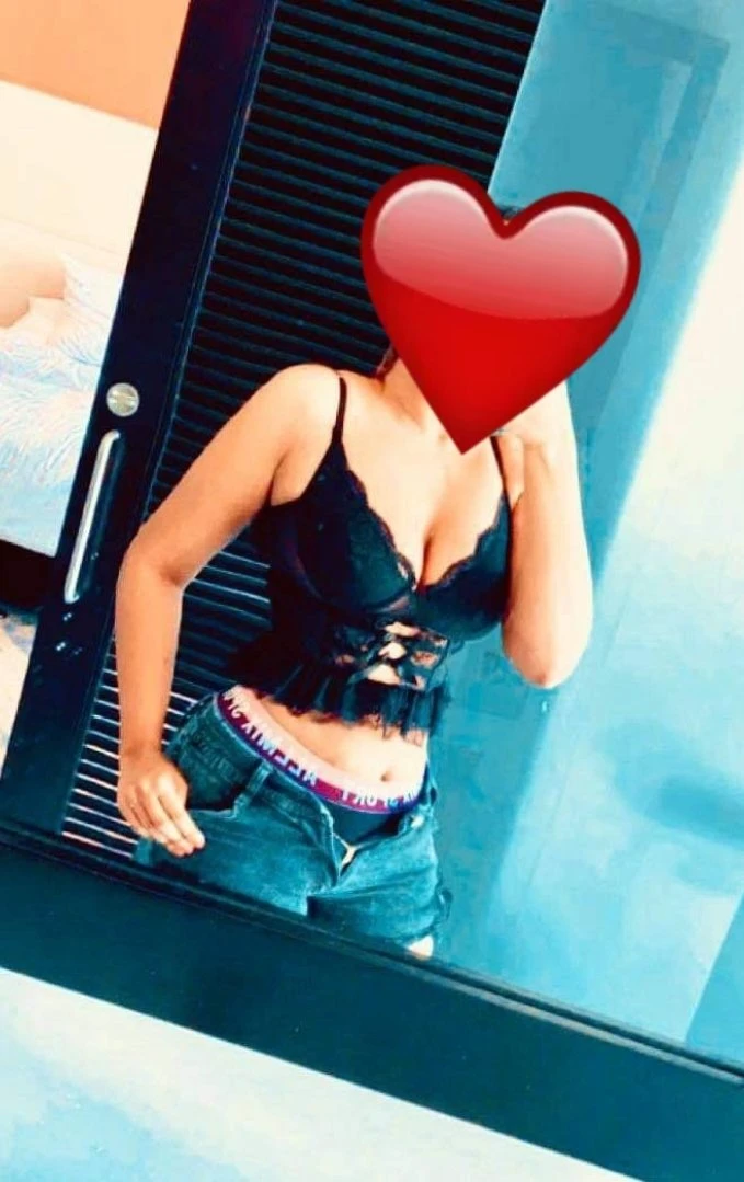 Ranshi Wikramarachchi – Sri Lankan escort in Colombo — 3 / 6