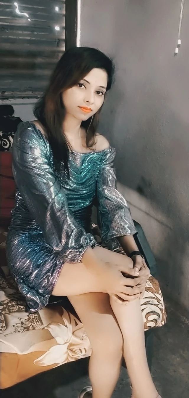 Cam Show and Real Meet Natasha Escort – Indian escort in Mumbai — 4 / 7