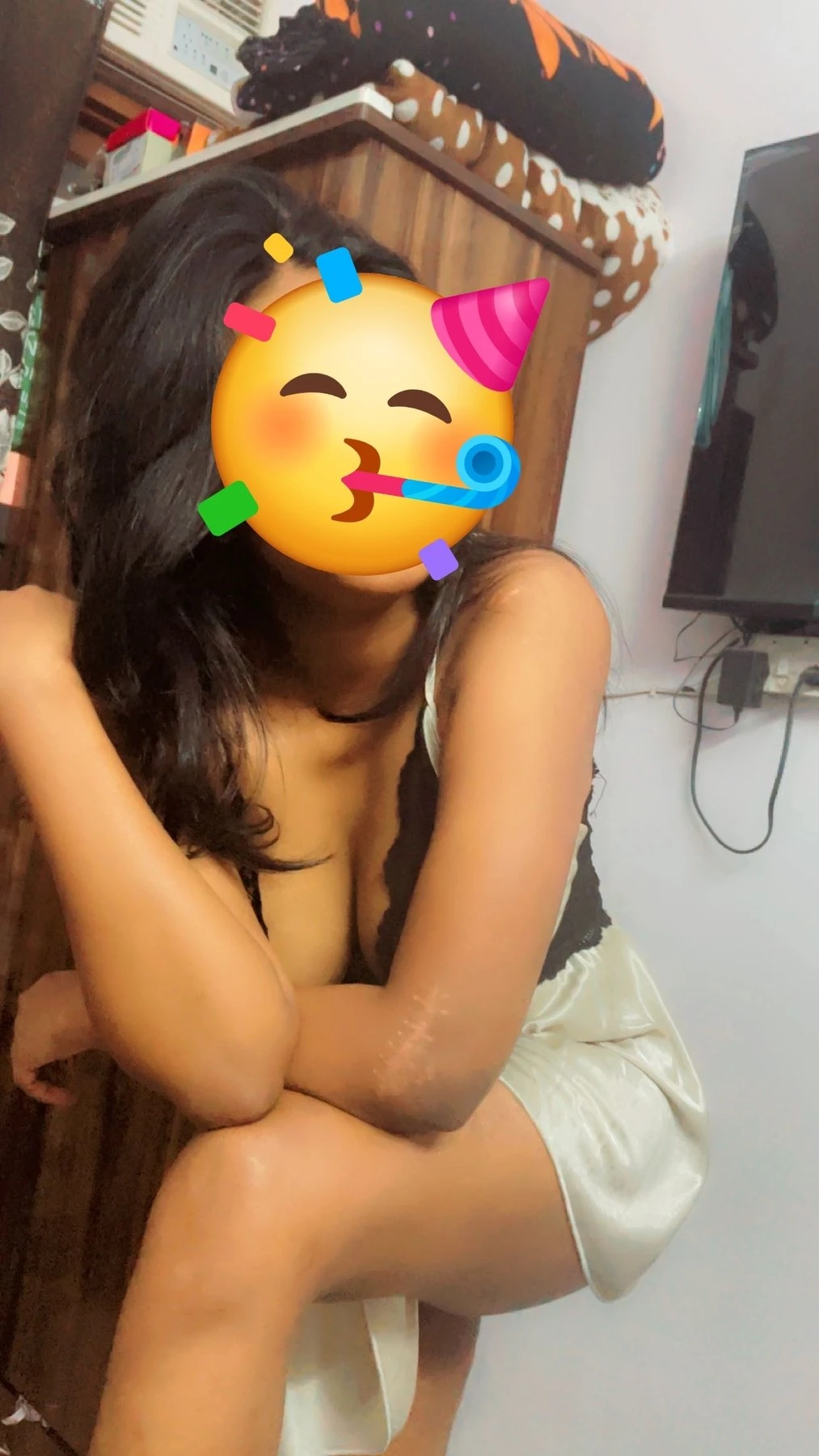 Ayesha – Indian escort in Visakhapatnam — 4 / 10