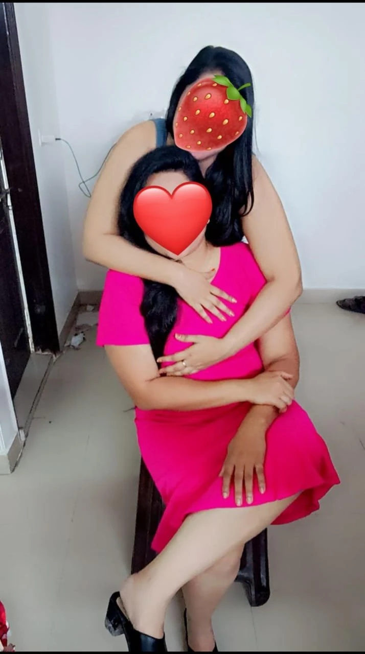 Somya & Ayesha for Three-Some Fun – Indian escort in New Delhi — 2 / 5