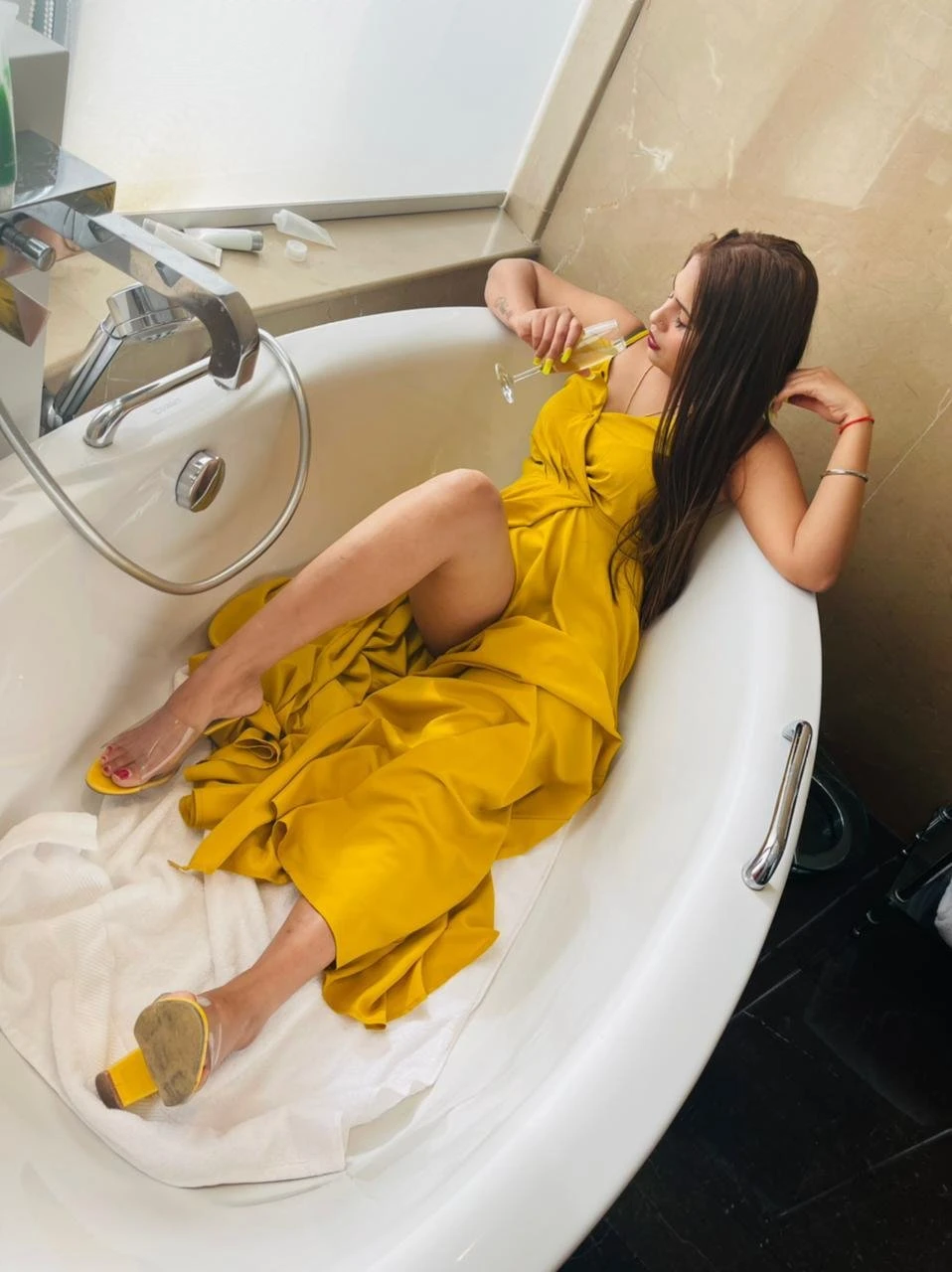 Raghini Escorts Hyderabad – Indian escort in Hyderabad — 2 / 13