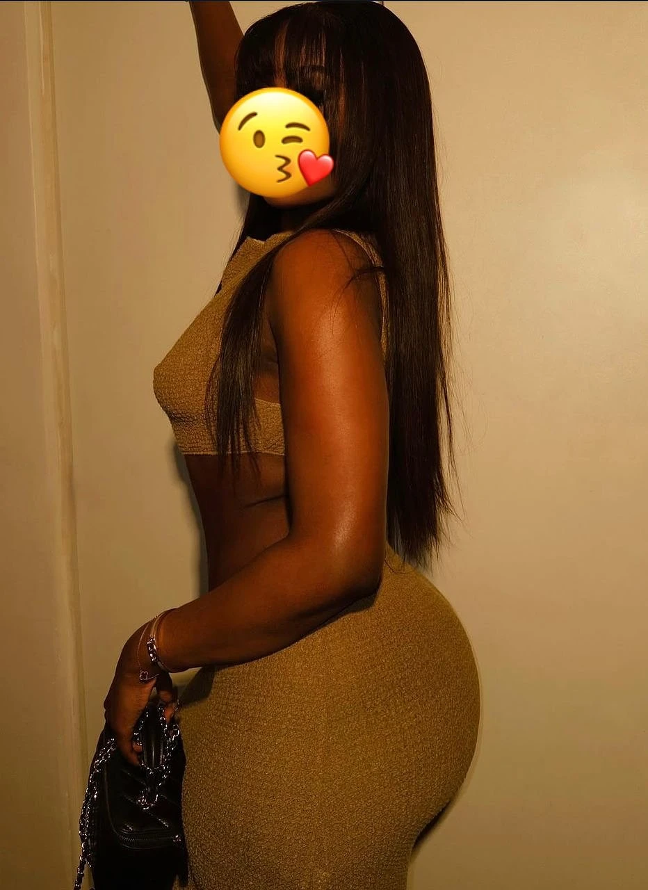 Pretty Damsel – Sierra Leonean escort in Abidjan — 6 / 8