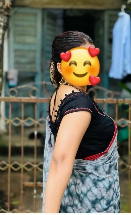 Sukoon – Indian adult performer in New Delhi — 11 / 20