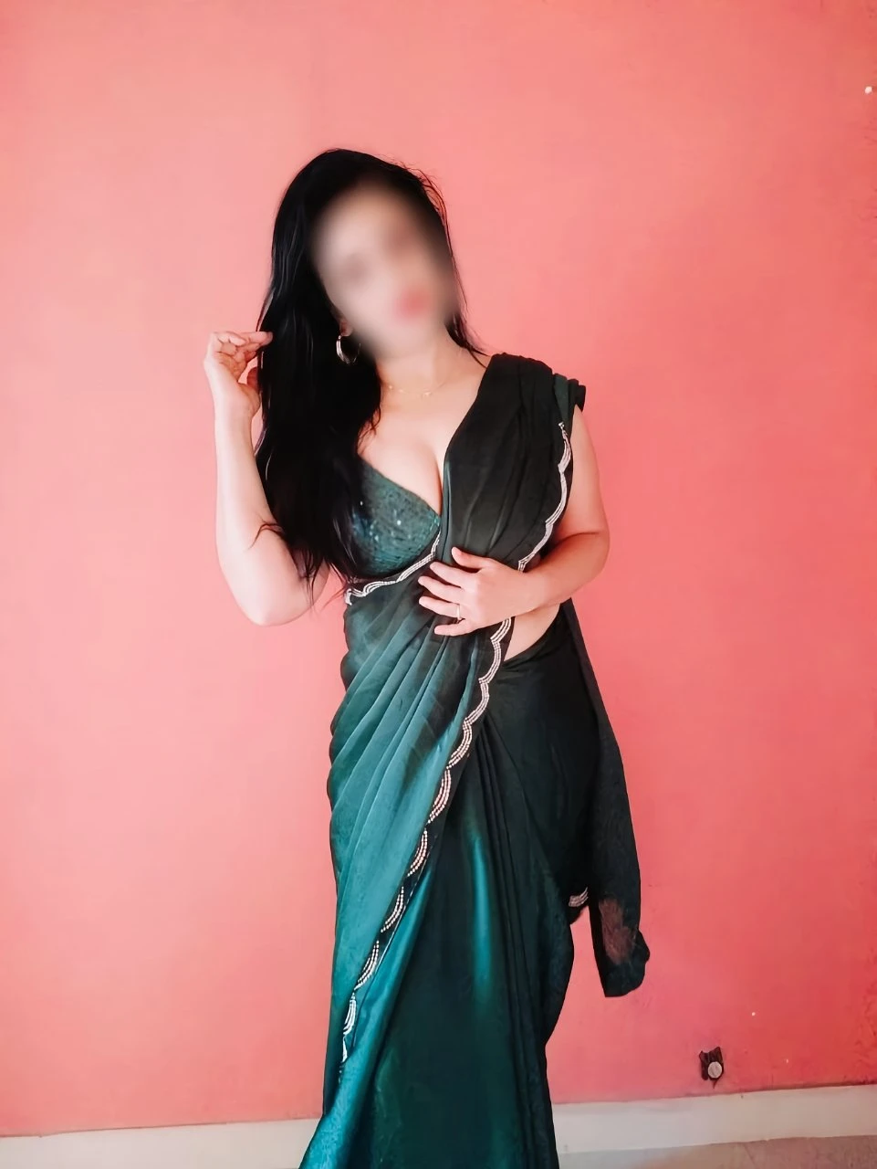 Real Meet & Webcam Shows – Indian escort in Pune — 2 / 6