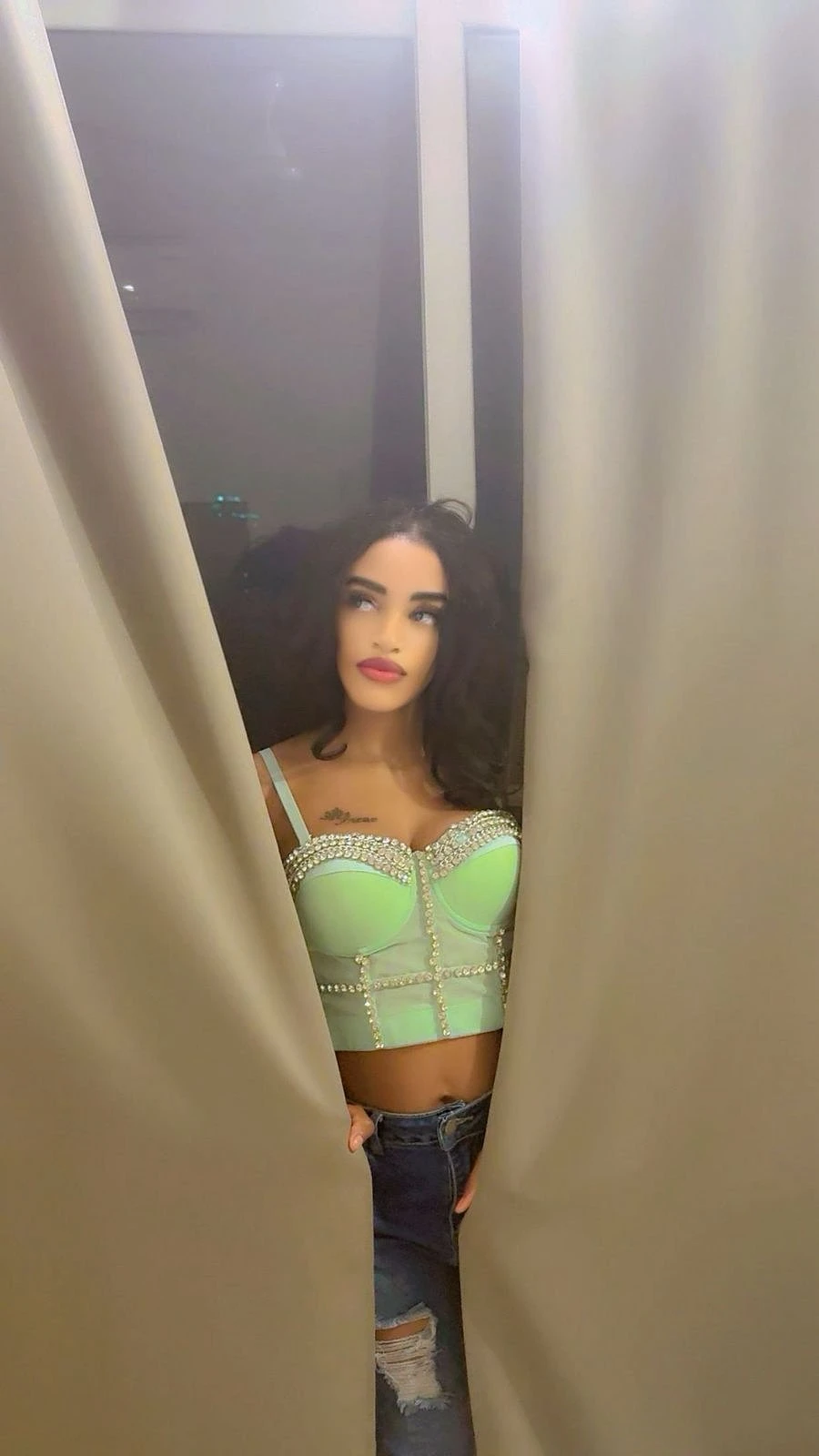 Desire – Ethiopian escort in Pune — 10 / 11
