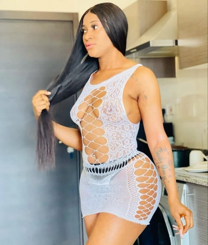 Wanda Glow – Chadian escort in Beirut — 3 / 4